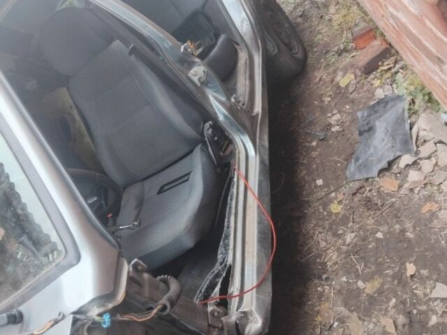 Серый ВАЗ 2115 Самара, объемом двигателя 1.6 л и пробегом 80 тыс. км за 713 $, фото 1 на Automoto.ua