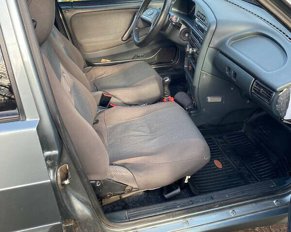 Серый ВАЗ 2115 Самара, объемом двигателя 1.5 л и пробегом 154 тыс. км за 2700 $, фото 14 на Automoto.ua