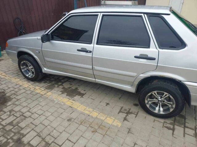 Серый ВАЗ 2115 Самара, объемом двигателя 1.6 л и пробегом 155 тыс. км за 2300 $, фото 5 на Automoto.ua