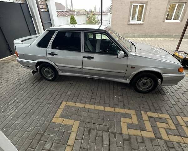 Серый ВАЗ 2115 Самара, объемом двигателя 1.6 л и пробегом 161 тыс. км за 2800 $, фото 4 на Automoto.ua