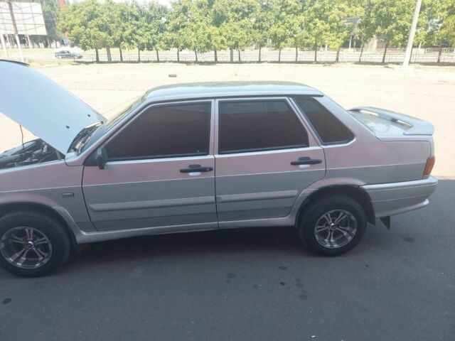 Серый ВАЗ 2115 Самара, объемом двигателя 1.6 л и пробегом 155 тыс. км за 2300 $, фото 2 на Automoto.ua