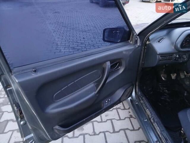 Сірий ВАЗ 2115 Самара, об'ємом двигуна 1.5 л та пробігом 199 тис. км за 1250 $, фото 12 на Automoto.ua