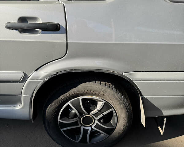 Сірий ВАЗ 2115 Самара, об'ємом двигуна 1.6 л та пробігом 160 тис. км за 2800 $, фото 5 на Automoto.ua