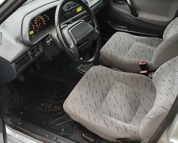 Сірий ВАЗ 2115 Самара, об'ємом двигуна 1.6 л та пробігом 150 тис. км за 2250 $, фото 6 на Automoto.ua