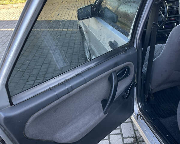 Сірий ВАЗ 2115 Самара, об'ємом двигуна 1.6 л та пробігом 250 тис. км за 1650 $, фото 11 на Automoto.ua