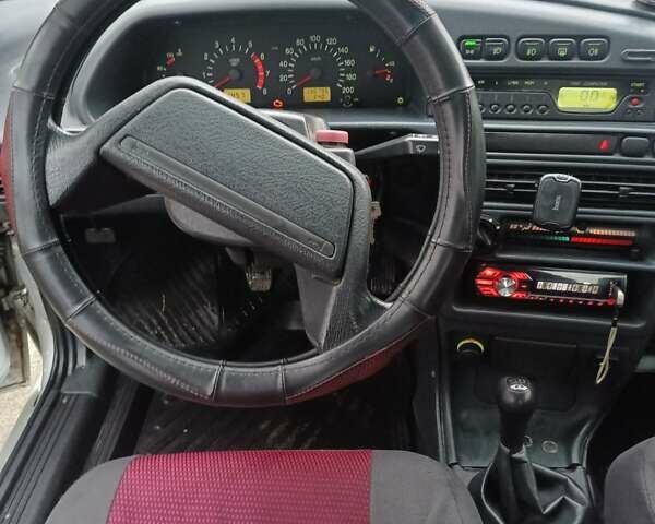 Сірий ВАЗ 2115 Самара, об'ємом двигуна 1.6 л та пробігом 140 тис. км за 2500 $, фото 12 на Automoto.ua