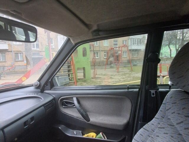 Серый ВАЗ 2115 Самара, объемом двигателя 1.6 л и пробегом 157 тыс. км за 1600 $, фото 9 на Automoto.ua