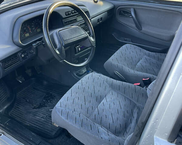 Сірий ВАЗ 2115 Самара, об'ємом двигуна 1.6 л та пробігом 250 тис. км за 1650 $, фото 8 на Automoto.ua