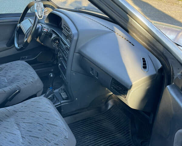 Сірий ВАЗ 2115 Самара, об'ємом двигуна 1.6 л та пробігом 250 тис. км за 1650 $, фото 18 на Automoto.ua