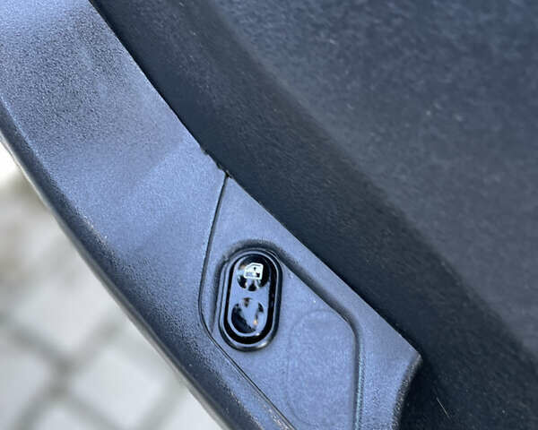 Сірий ВАЗ 2115 Самара, об'ємом двигуна 1.6 л та пробігом 250 тис. км за 1650 $, фото 22 на Automoto.ua