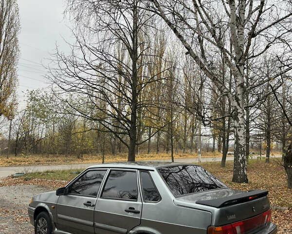 Серый ВАЗ 2115 Самара, объемом двигателя 1.6 л и пробегом 320 тыс. км за 1700 $, фото 2 на Automoto.ua