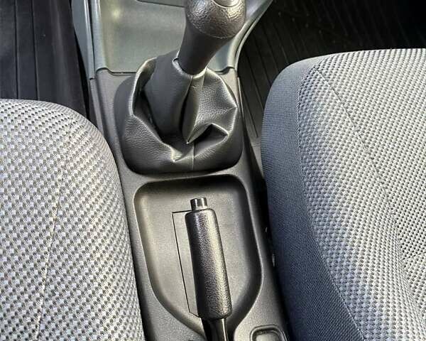 ВАЗ 2115 Самара 2012 у Великой Багачке на Automoto.ua Сірий ВАЗ 2115 Самара, об'ємом двигуна 1.6 л та пробігом 84 тис. км за 3800 $, фото 17 на Automoto.ua