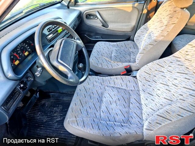 Серый ВАЗ 2115 Самара, объемом двигателя 16 л и пробегом 86 тыс. км за 3800 $, фото 11 на Automoto.ua