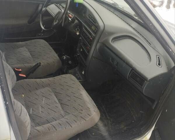 Серый ВАЗ 2115 Самара, объемом двигателя 1.6 л и пробегом 150 тыс. км за 2250 $, фото 7 на Automoto.ua