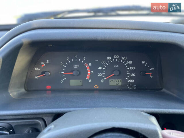 Сірий ВАЗ 2115 Самара, об'ємом двигуна 1.6 л та пробігом 250 тис. км за 1650 $, фото 28 на Automoto.ua