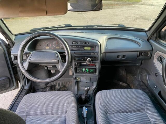 Сірий ВАЗ 2115 Самара, об'ємом двигуна 1.6 л та пробігом 200 тис. км за 1550 $, фото 6 на Automoto.ua