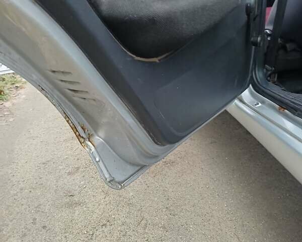 Сірий ВАЗ 2115 Самара, об'ємом двигуна 1.6 л та пробігом 140 тис. км за 2500 $, фото 10 на Automoto.ua