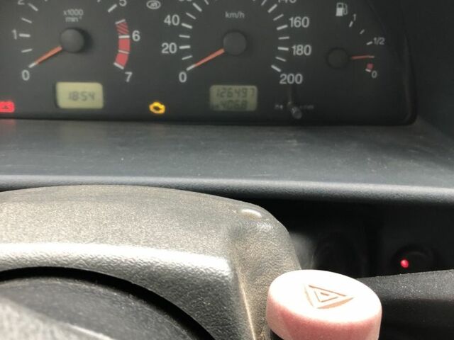 Сірий ВАЗ 2115 Самара, об'ємом двигуна 1.6 л та пробігом 126 тис. км за 2800 $, фото 7 на Automoto.ua