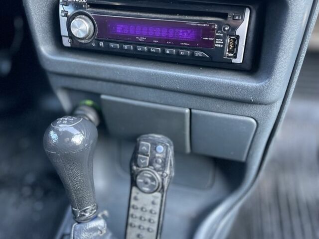 Сірий ВАЗ 2115 Самара, об'ємом двигуна 1.6 л та пробігом 250 тис. км за 1550 $, фото 12 на Automoto.ua