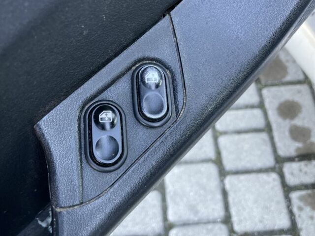 Сірий ВАЗ 2115 Самара, об'ємом двигуна 1.6 л та пробігом 250 тис. км за 1550 $, фото 8 на Automoto.ua