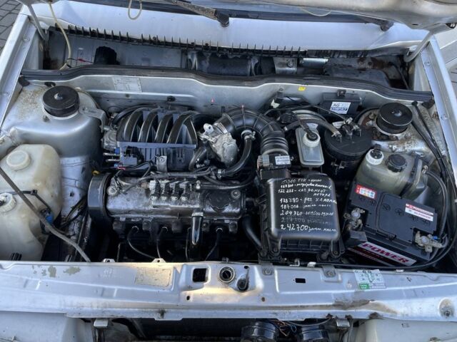 Сірий ВАЗ 2115 Самара, об'ємом двигуна 1.6 л та пробігом 250 тис. км за 1550 $, фото 17 на Automoto.ua