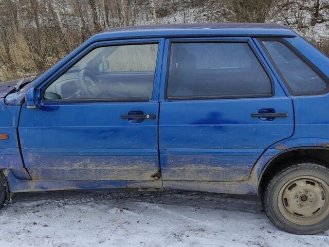 Синій ВАЗ 2115 Самара, об'ємом двигуна 1.5 л та пробігом 250 тис. км за 750 $, фото 6 на Automoto.ua
