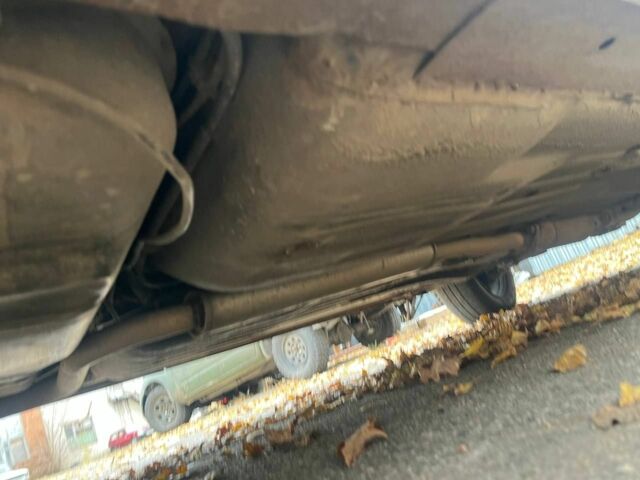 Синий ВАЗ 2115 Самара, объемом двигателя 1.5 л и пробегом 250 тыс. км за 1100 $, фото 2 на Automoto.ua