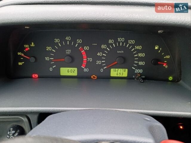 Синий ВАЗ 2115 Самара, объемом двигателя 1.5 л и пробегом 162 тыс. км за 2300 $, фото 4 на Automoto.ua