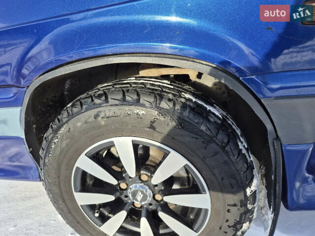 Синий ВАЗ 2115 Самара, объемом двигателя 1.5 л и пробегом 160 тыс. км за 1950 $, фото 6 на Automoto.ua