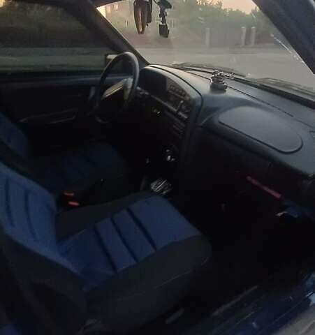 ВАЗ 2115 Самара 2003 в Черновцах на Automoto.ua Синий ВАЗ 2115 Самара, объемом двигателя 1.6 л и пробегом 89 тыс. км за 2410 $, фото 8 на Automoto.ua