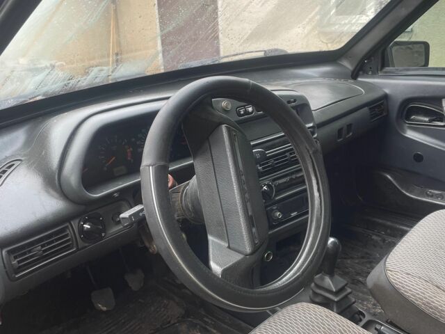 Синий ВАЗ 2115 Самара, объемом двигателя 1.5 л и пробегом 450 тыс. км за 437 $, фото 2 на Automoto.ua