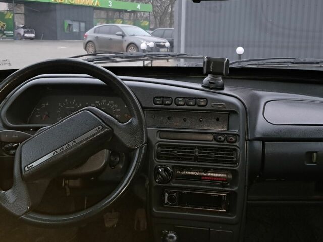 Синий ВАЗ 2115 Самара, объемом двигателя 1.5 л и пробегом 275 тыс. км за 1999 $, фото 19 на Automoto.ua