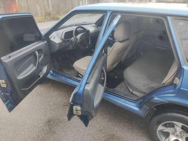 Синій ВАЗ 2115 Самара, об'ємом двигуна 1.5 л та пробігом 168 тис. км за 1400 $, фото 5 на Automoto.ua