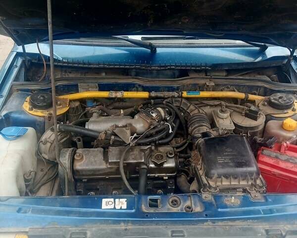 Синий ВАЗ 2115 Самара, объемом двигателя 1.5 л и пробегом 283 тыс. км за 1600 $, фото 8 на Automoto.ua