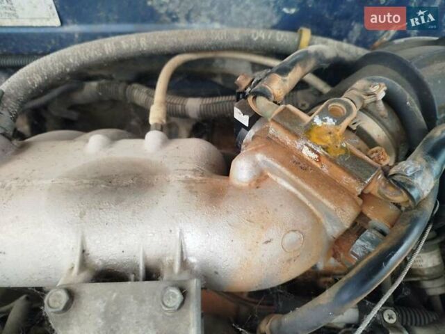 Синій ВАЗ 2115 Самара, об'ємом двигуна 1.6 л та пробігом 200 тис. км за 1100 $, фото 8 на Automoto.ua