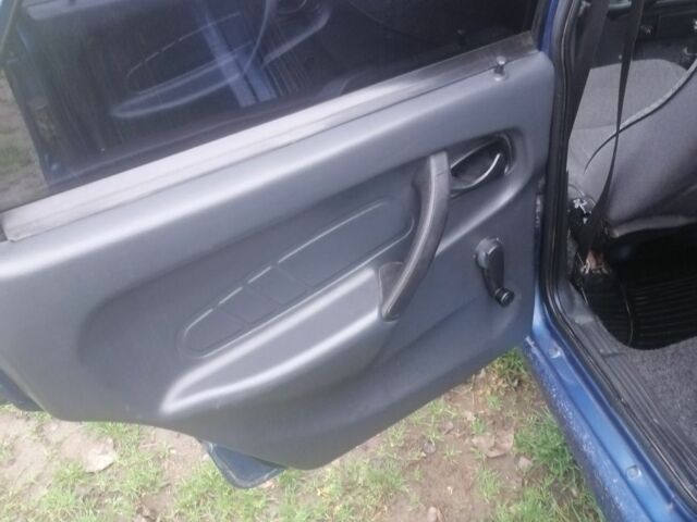 Синий ВАЗ 2115 Самара, объемом двигателя 1.5 л и пробегом 200 тыс. км за 2150 $, фото 14 на Automoto.ua