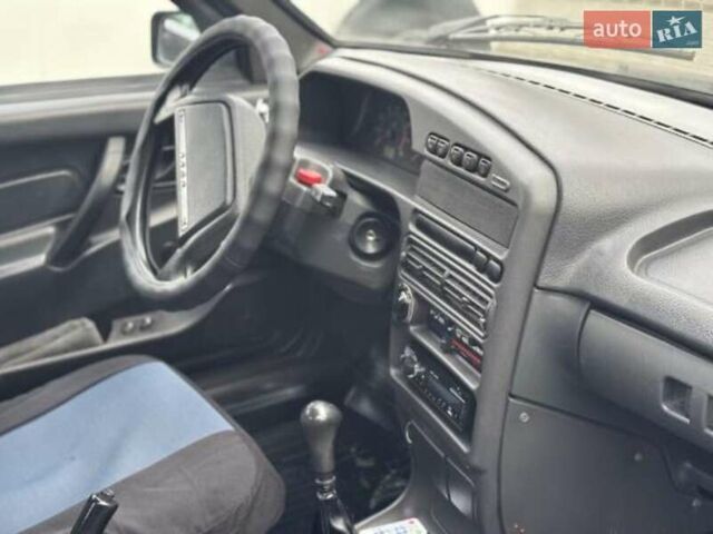 Синий ВАЗ 2115 Самара, объемом двигателя 1.5 л и пробегом 117 тыс. км за 2200 $, фото 3 на Automoto.ua