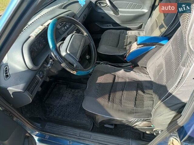 Синий ВАЗ 2115 Самара, объемом двигателя 1.5 л и пробегом 141 тыс. км за 2500 $, фото 6 на Automoto.ua