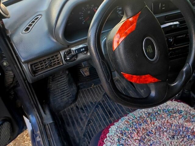 Синий ВАЗ 2115 Самара, объемом двигателя 1.5 л и пробегом 0 тыс. км за 1500 $, фото 1 на Automoto.ua