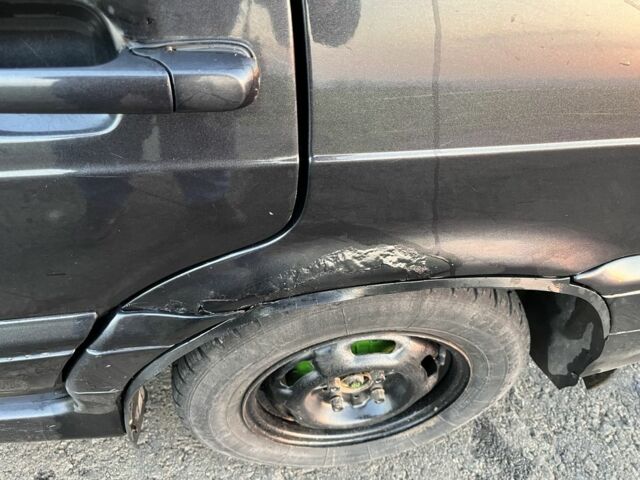 Синий ВАЗ 2115 Самара, объемом двигателя 1.6 л и пробегом 229 тыс. км за 1200 $, фото 3 на Automoto.ua