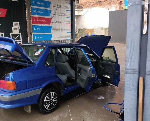 Синій ВАЗ 2115 Самара, об'ємом двигуна 1.5 л та пробігом 155 тис. км за 1600 $, фото 2 на Automoto.ua