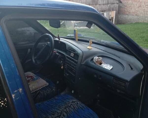Синий ВАЗ 2115 Самара, объемом двигателя 1.6 л и пробегом 200 тыс. км за 2000 $, фото 10 на Automoto.ua