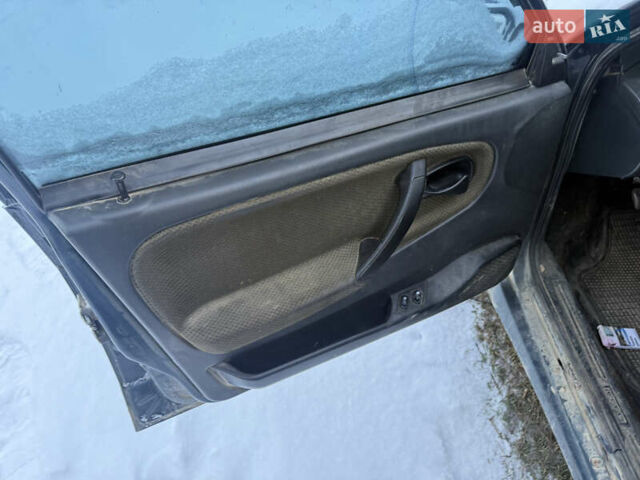 Синий ВАЗ 2115 Самара, объемом двигателя 0 л и пробегом 140 тыс. км за 400 $, фото 7 на Automoto.ua