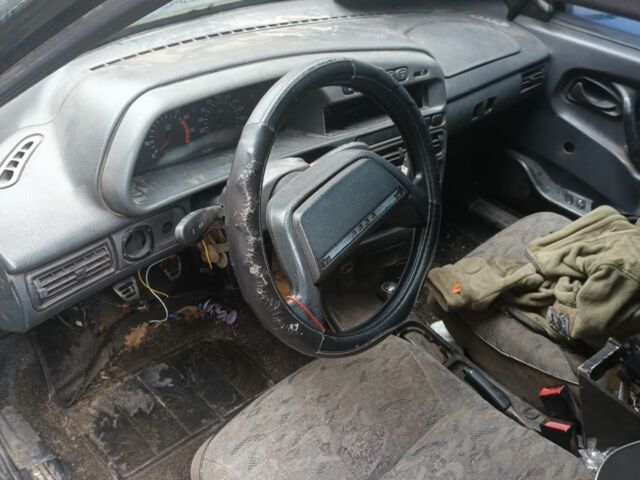 Зелений ВАЗ 2115 Самара, об'ємом двигуна 1.5 л та пробігом 285 тис. км за 550 $, фото 4 на Automoto.ua