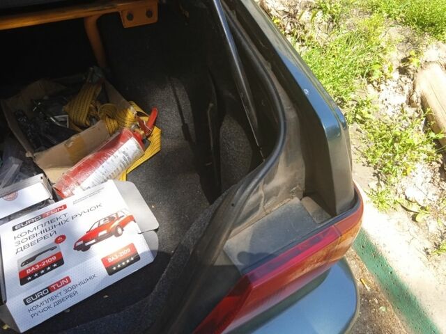 Зеленый ВАЗ 2115 Самара, объемом двигателя 1.5 л и пробегом 94 тыс. км за 78000 $, фото 9 на Automoto.ua