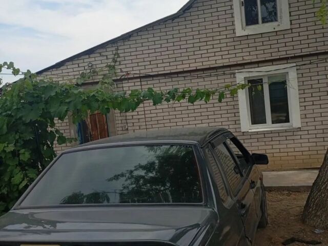 Зеленый ВАЗ 2115 Самара, объемом двигателя 0 л и пробегом 190 тыс. км за 2000 $, фото 3 на Automoto.ua