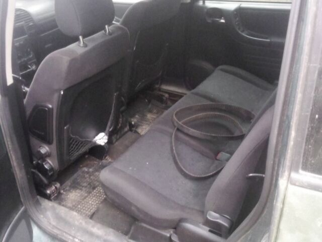 Зеленый ВАЗ 2115 Самара, объемом двигателя 2 л и пробегом 20 тыс. км за 709 $, фото 8 на Automoto.ua