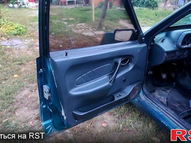 Зеленый ВАЗ 2115 Самара, объемом двигателя 1.5 л и пробегом 235 тыс. км за 1000 $, фото 3 на Automoto.ua