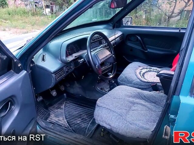Зеленый ВАЗ 2115 Самара, объемом двигателя 1.5 л и пробегом 235 тыс. км за 1000 $, фото 4 на Automoto.ua
