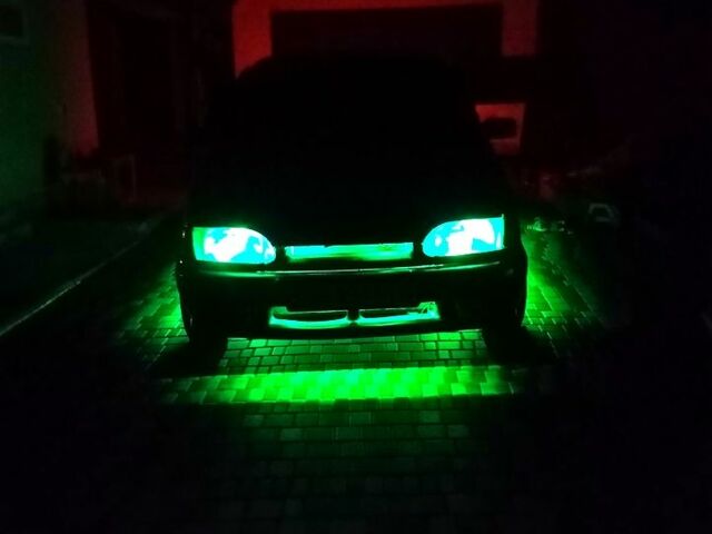 Зелений ВАЗ 2115 Самара, об'ємом двигуна 1.5 л та пробігом 0 тис. км за 2200 $, фото 5 на Automoto.ua